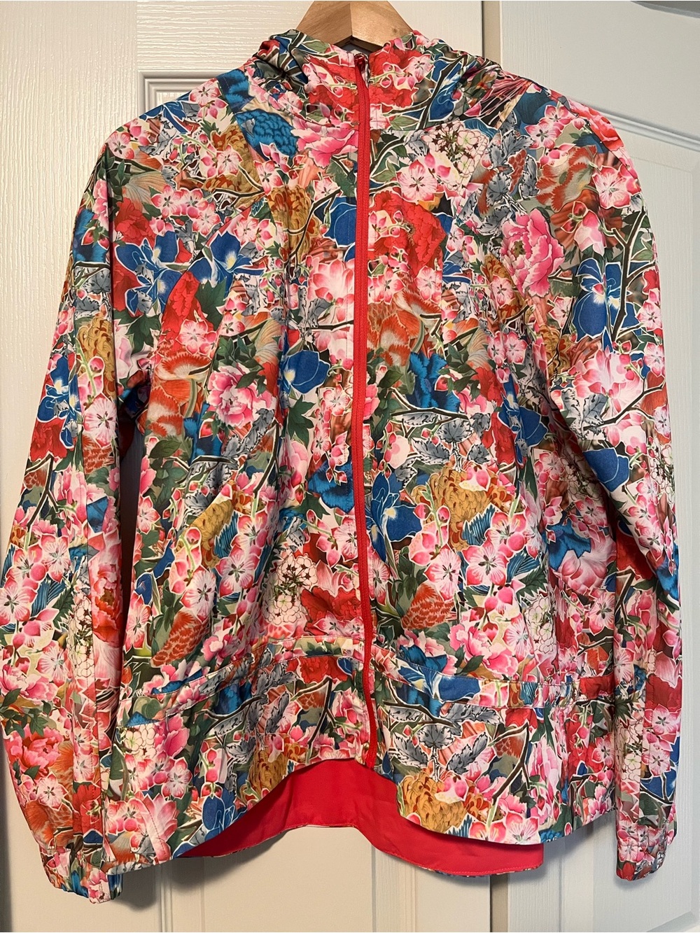 Special edition Seawheeze Lululemon athletica Multi-Color Hooded Jacket